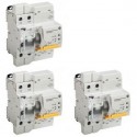 Residual current circuit breaker (RCCB) with auxiliary device