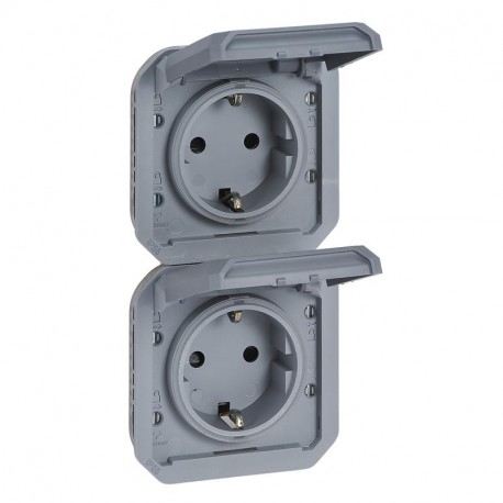 LEGRAND 069577L 069577L LEGRAND PL-COMP I/O 2X2P+T AUT VER GR