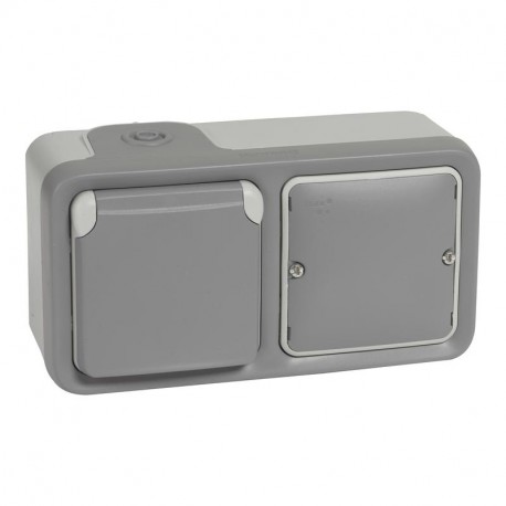 LEGRAND 069793 069793 LEGRAND PLwN-2P+T IP55