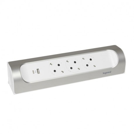 LEGRAND 694504 694504 LEGRAND BMÚLT COR ANG 3X2P+T USB SC BL