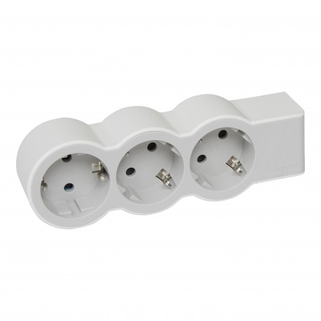 LEGRAND 694573 694573 LEGRAND BMÚLT STD 3X2P+T S/C BL