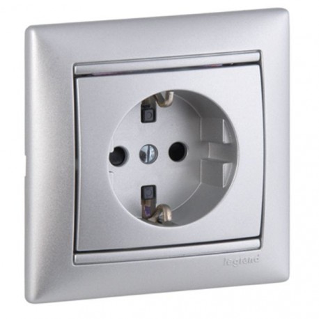 LEGRAND 770121 770121 LEGRAND VL-2P+T 16A TORN ALUM