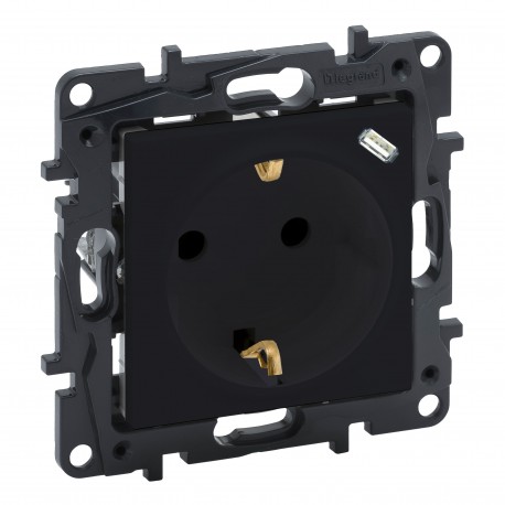 Legrand 864527 NS-BASE 2P+T+USB TYPE-C NEGR