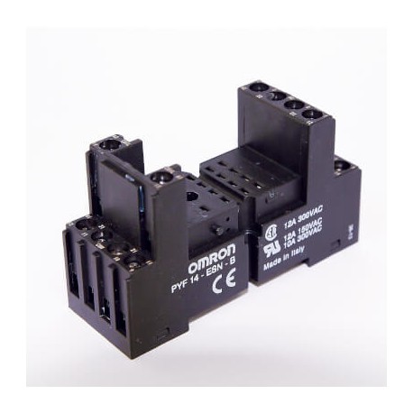 Omron PYF14-ESN-B PYF14ESNB,1 OMRON Socket, with common and coil terminals on the bottom and with the NC..