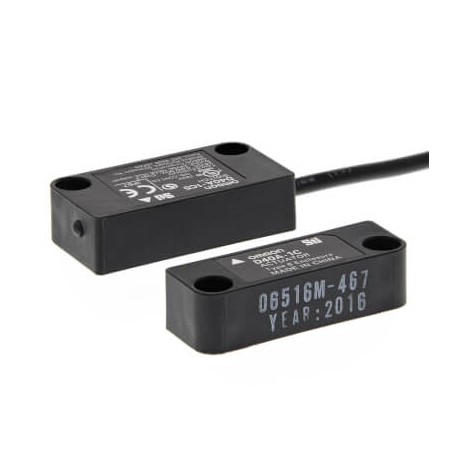 Omron D40A-1C5 D40A1C5,1 OMRON Switch door E. Hall, 1 Aux PNP NA Cable 5m