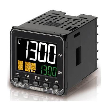 OMRON E5CC-TQX3A5M-000 E5CC-TQX3A5M-000 E5CC5510R E5CCTQX3A5M000 OMRON Ctrl.Temp,Ent.Univ,Salt.SSR,3sal.aux,100-240VAC,Screw,48x48