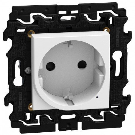 BTICINO YW4141 YW4141 BTCINO LW-BASE 2P+T 16A/230V 2M WH